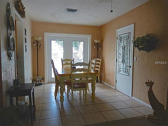 5th image of 1551 Satsuma St