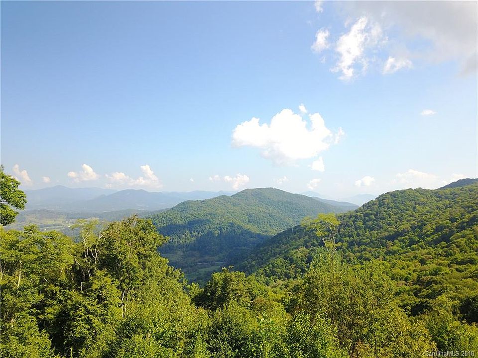 1st image of Canyon Dr