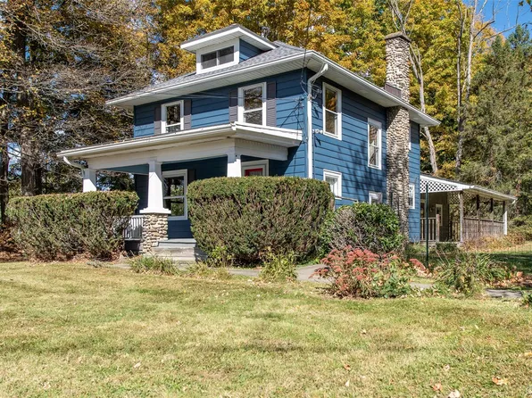 389 Route 199, Red Hook, NY 12571