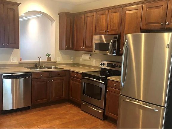 2nd image of 16334 Rollingbrook Dr