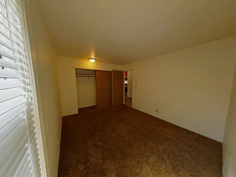 Hess Apartments — Photo 10