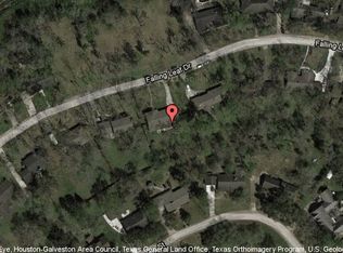 419 Falling Leaf Dr, Friendswood, TX 77546