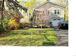 61 Washington Ave, Nyack, NY 10960