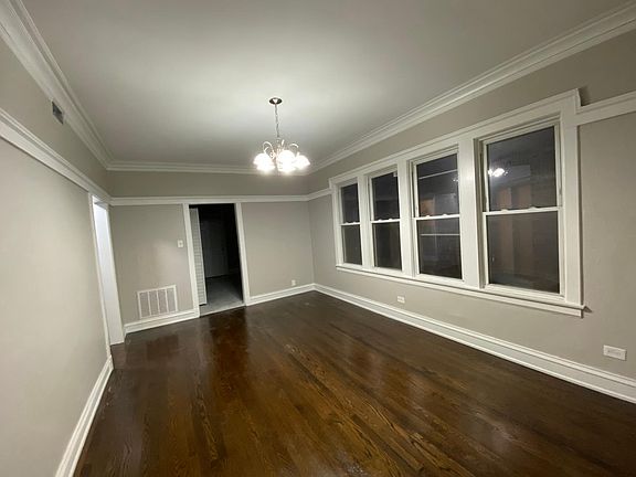 3rd image of 8015 S Saint Lawrence Ave #1-2
