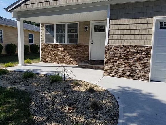 2nd image of 281 Costa Mesa Dr
