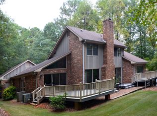 324 Londonberry Dr, Spartanburg, SC 29301