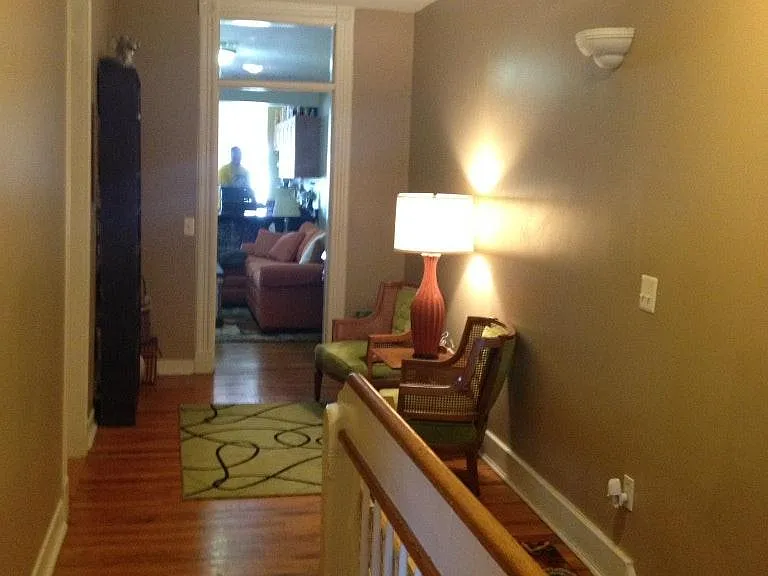 Landing/hallway