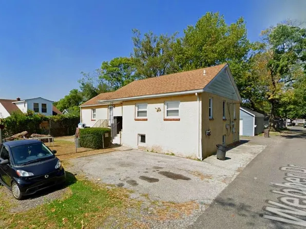 1526 Weber Dr, Marcus Hook, PA 19061