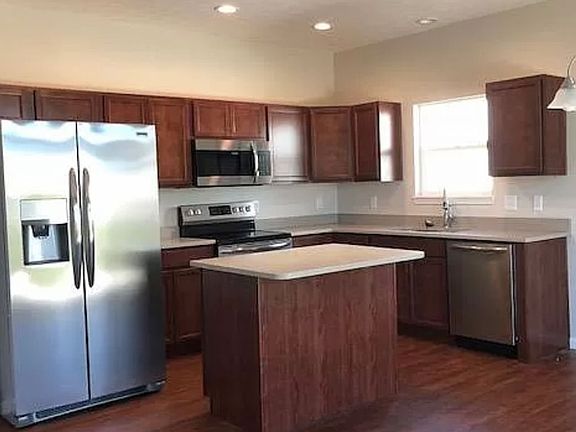 4th image of 3209 Osborne Dr