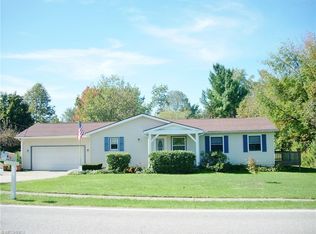 1600 Sherman St, Geneva, OH 44041