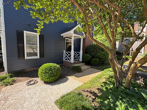 1551 Village Glenn Dr Photo 1