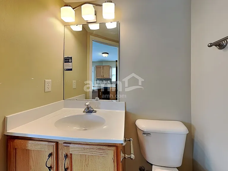 161 Lakeview Dr — Photo 9
