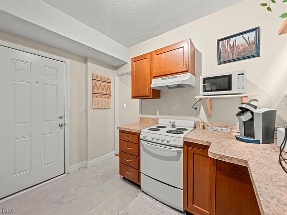 5th image of 2769 Hampshire Rd APT 6