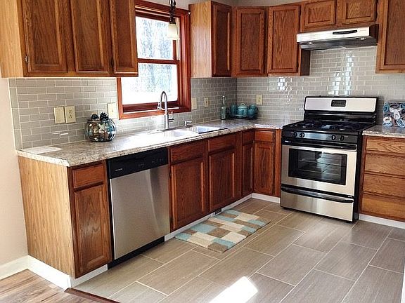 4th image of 3607 Dunn Dr