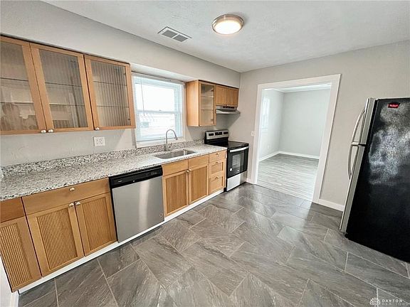 3rd image of 53 Kiser Dr