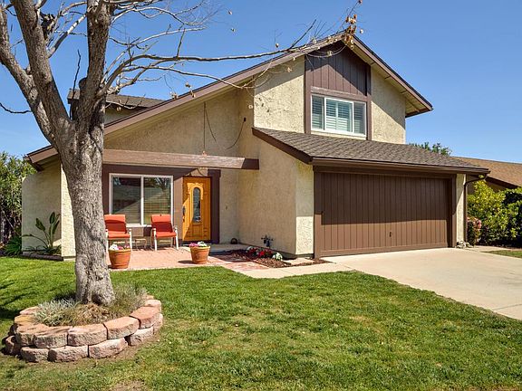 2nd image of 812 San Carlos Dr