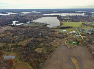 31765 Mildred Ave, Lindstrom, MN 55045