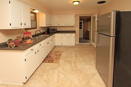 2nd image of 1336 Bretton Dr