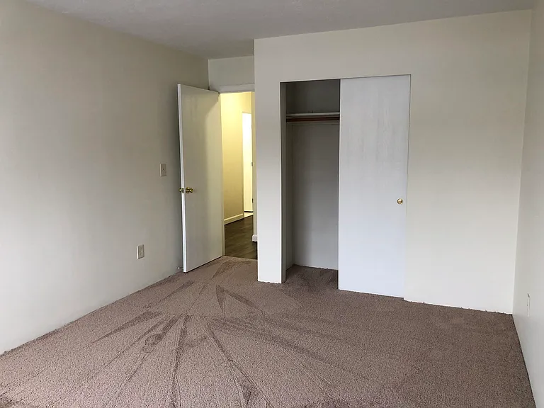 383 Huse Rd #6 — Photo 24