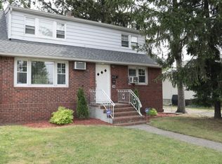 390-392 Preakness Ave, Paterson, NJ 07502