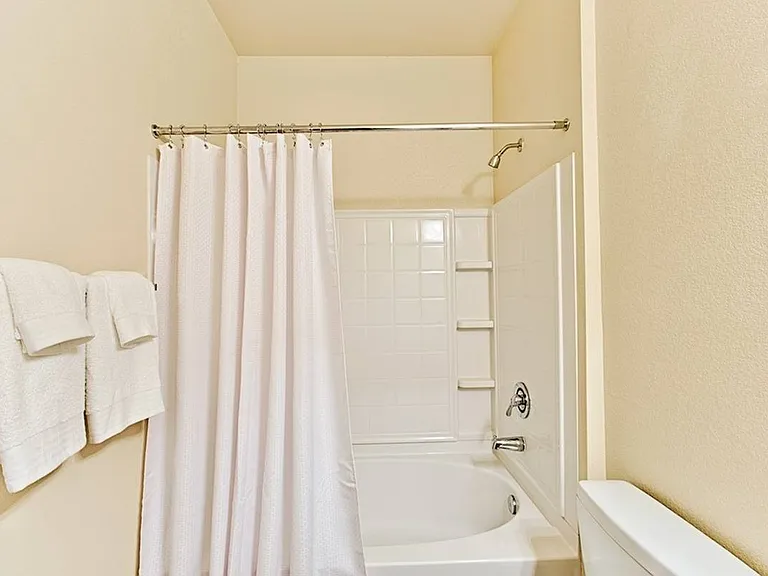 Classic Style Bathroom