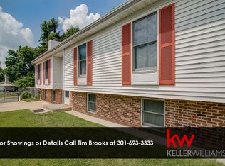 10711 Shaftsbury St, Kensington, MD 20895