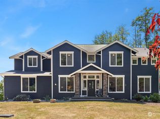 7856 Scatchet Head Rd, Clinton, WA 98236