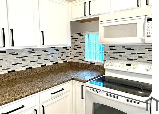 2121 Sealion Dr #108 — Photo 8