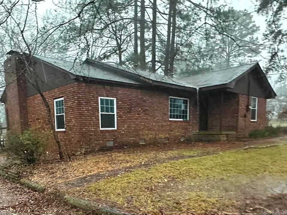 1st image of 2843 Stinson Ave