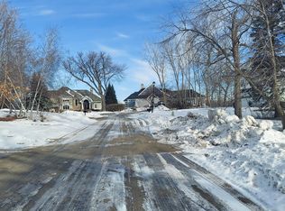 10 Arbor Ct, Tonka Bay, MN 55331