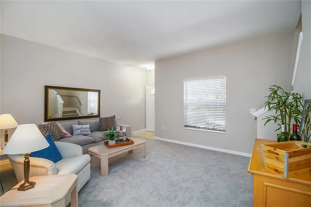 2 bed, 2.5 bath, 1168 sqft, $2,200 — Photo 4