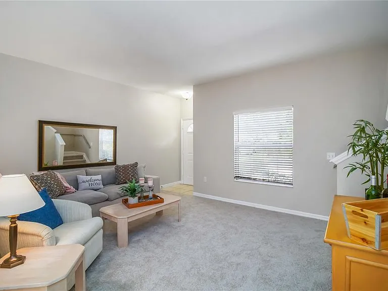7794 Plantation Cir — Photo 4