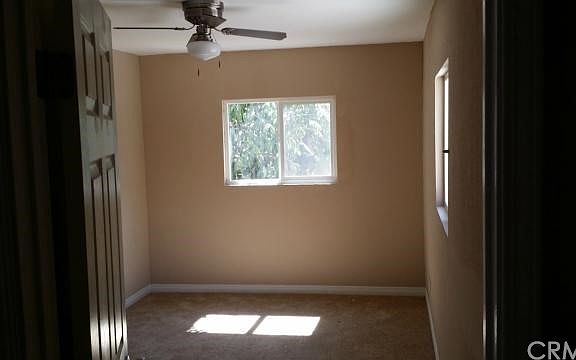 4th image of 726 W 43rd St