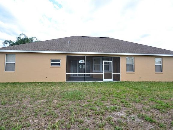 2nd image of 335 Terranova Blvd