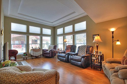 5th image of 32 Timber Cove Dr