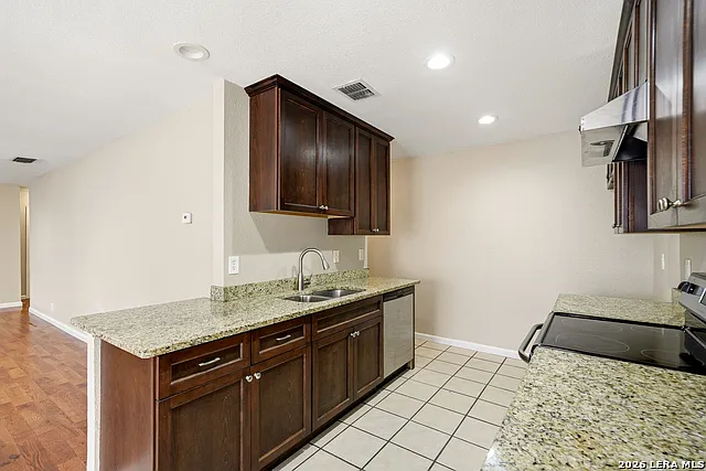 4918 Dare Ln — Photo 11