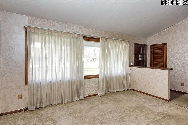 1st image of 1524 Fox Dr