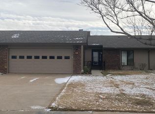 5105 Telstar Ln, Great Bend, KS 67530