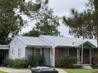 109 Edgewood Dr, Cordele, GA 31015