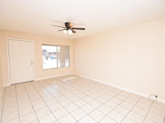 3rd image of 1818 N 46th Dr