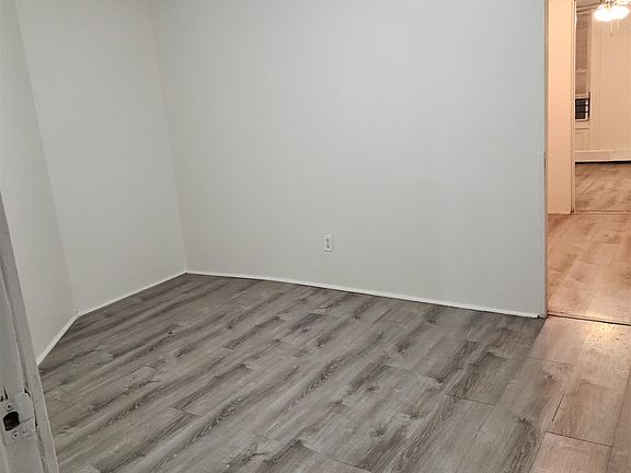 4th image of 494 W Side Ave #1