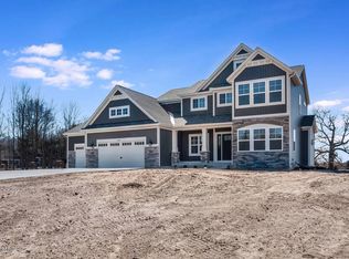 6303 Bentley Dr NE, Belmont, MI 49306