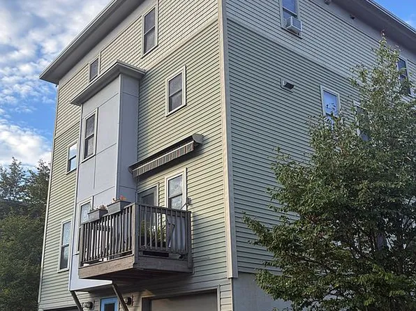 221 Barre St #202, Montpelier, VT 05602