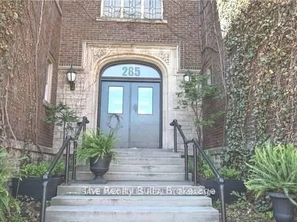 285 King St W #3, Hamilton, ON L8P 1B2