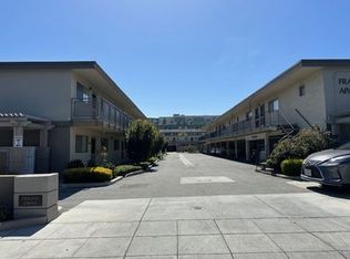 439 Del Medio Ave #0, Mountain View, CA 94040