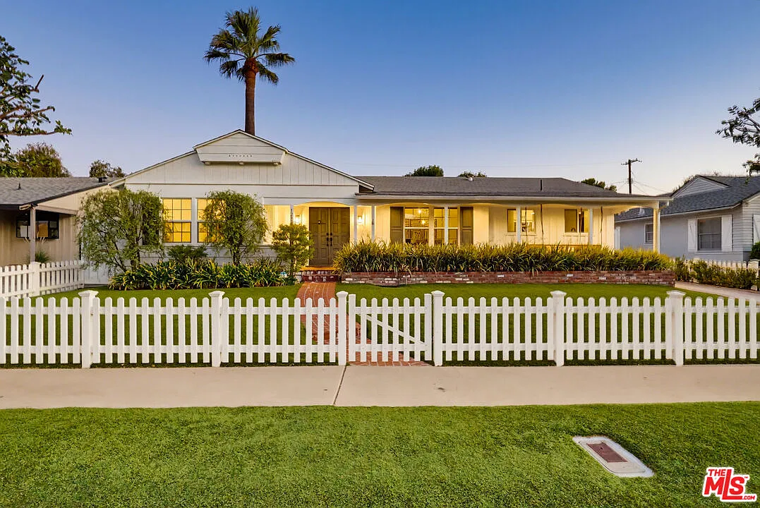 3 bed, 2.0 bath, 1473 sqft, $7,800 — Photo 1