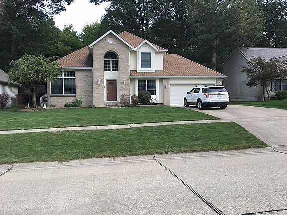 2nd image of 625 Dogwood Ln