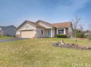 6282 Thornapple Valley Dr, Hastings, MI