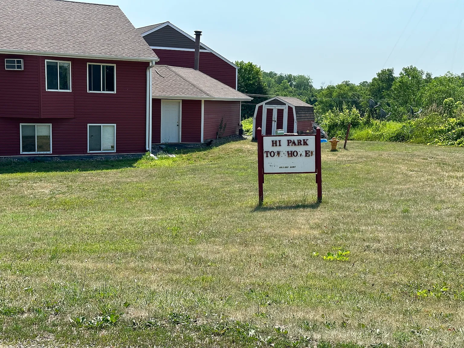 2 bed, $995 — Photo 1