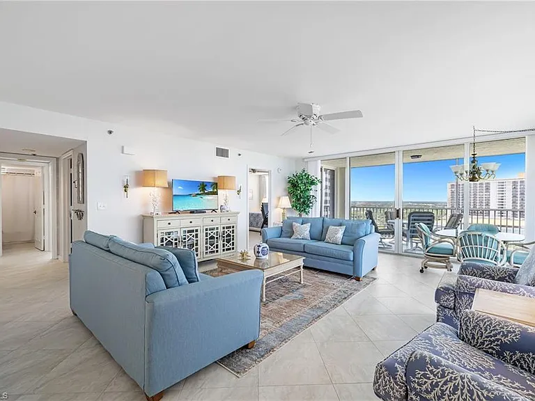 5550 Heron Point Dr #1404 — Photo 4